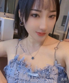 杭州旅行达人安安小妹照片