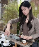 翰莉莉的头像