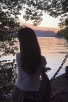 安妮Annieg的照片