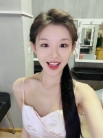 阿离离的照片
